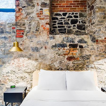 Appartamento Les Lofts Notre-Dame by Les Lofts Vieux-Québec Esterno foto